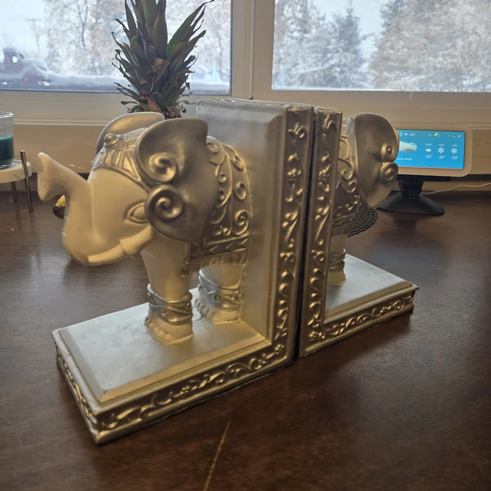 Elegant Elephant Bookends Home Decor Silver White Shelf - Picture 2 of 6